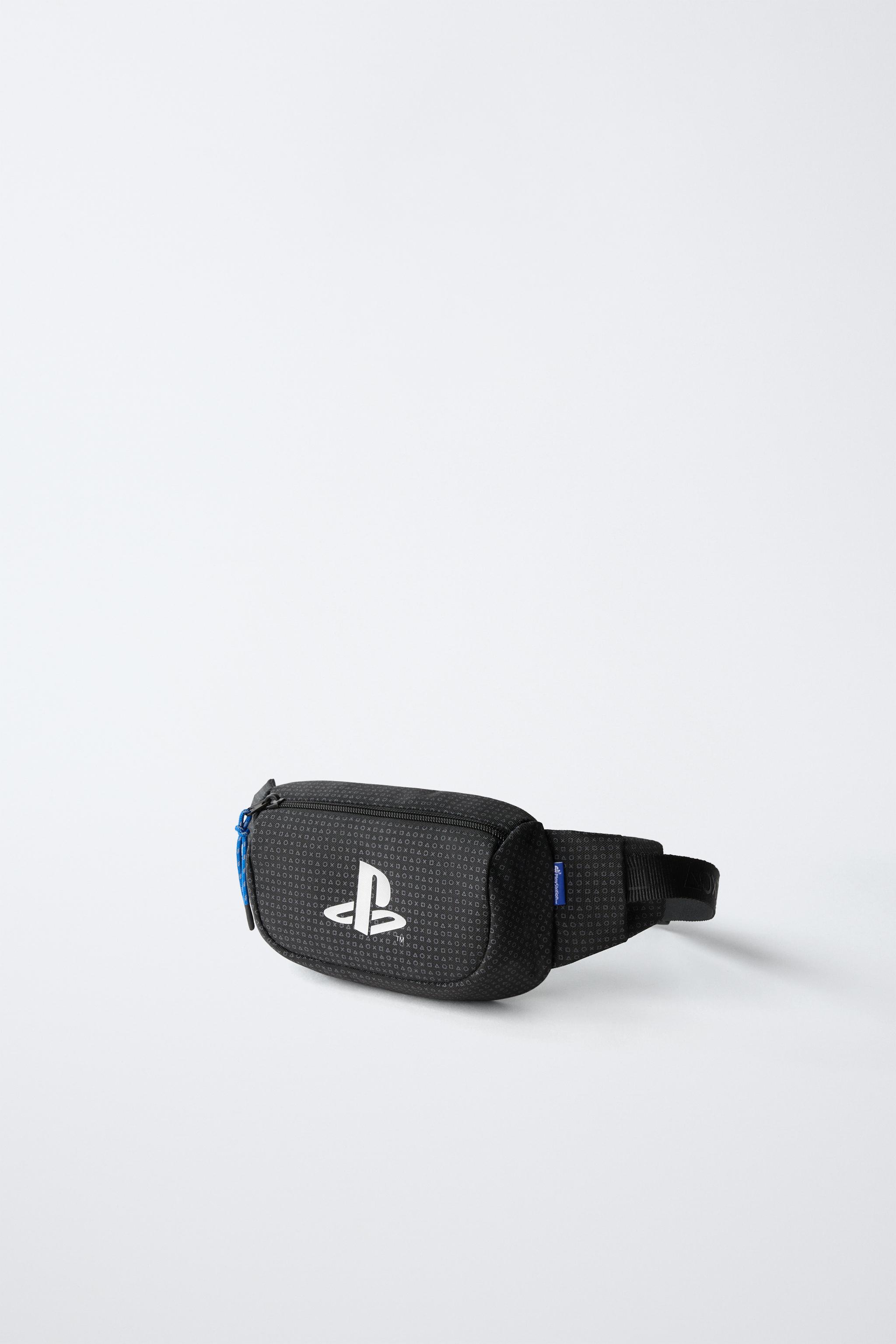 PLAYSTATION ™ BELT BAG